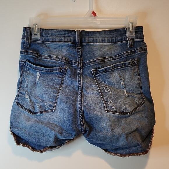 KanCan Distressed Ripped Style Jean Denim Shorts Women's Sz W5 26 EUC NICE! - Picture 5 of 7